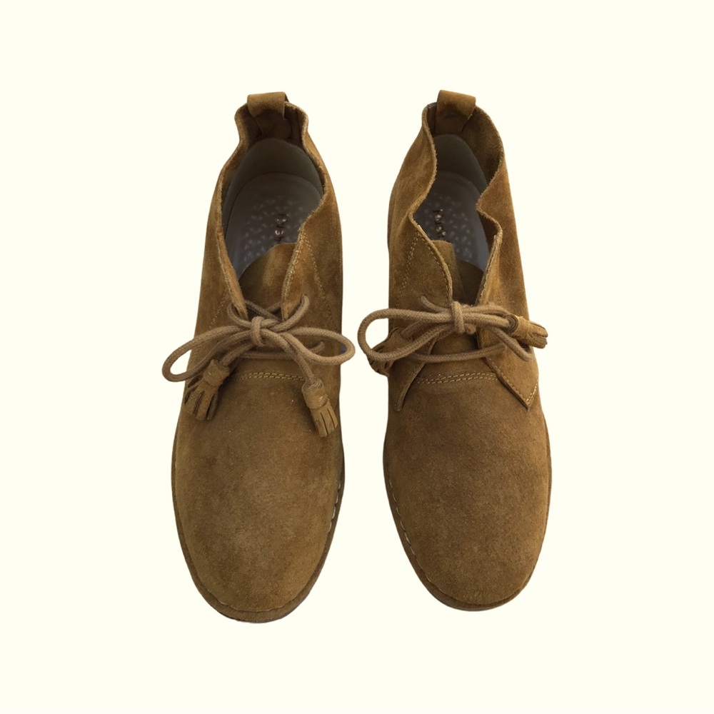 Hush Puppy size 9